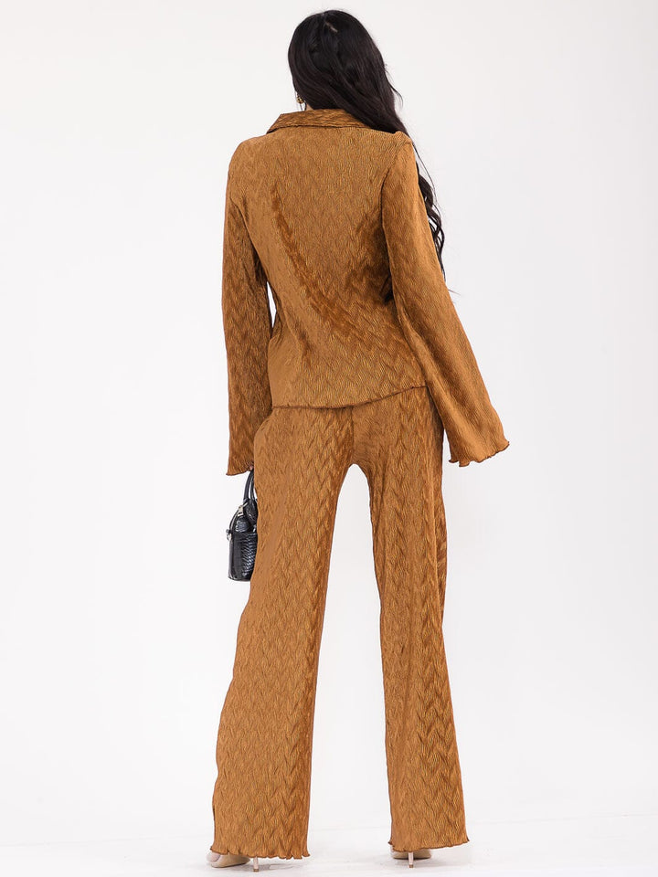 Coco lined two piece setWOMEN'S LONG SLEEVE BLOUSE &amp; ELASTIC WAIST PANTS DETAILED 2PC. SET 6 total items&nbsp;